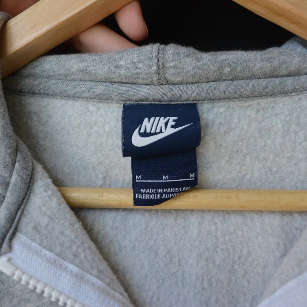 Nike Gray Hooded Sleeveless Muscle Tee Zip-Up